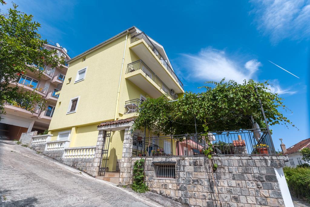 Adriana Apartments Herceg Novi Ngoại thất bức ảnh