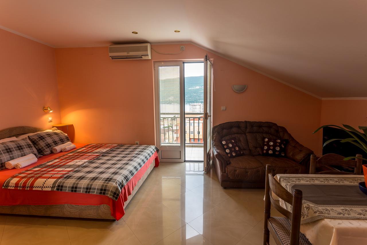 Adriana Apartments Herceg Novi Ngoại thất bức ảnh